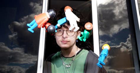 Cavetown’s Heartfelt Bedroom Pop Brings Kindness .